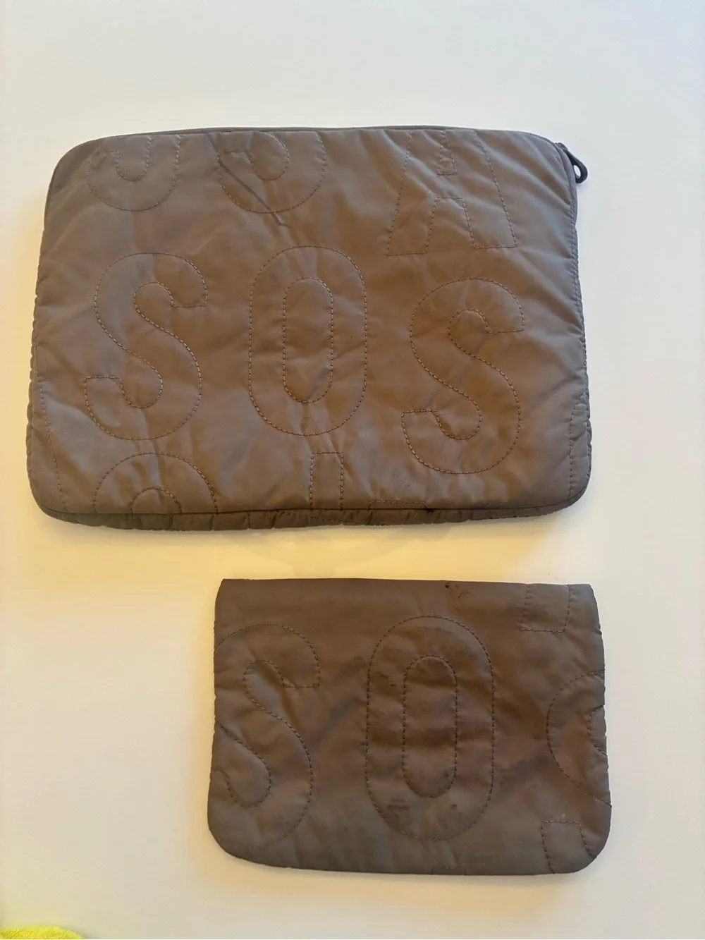Marc by Marc Jacobs Quilted Pouch Set in Taupe Brown